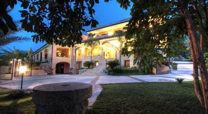 Hotel Cannamele